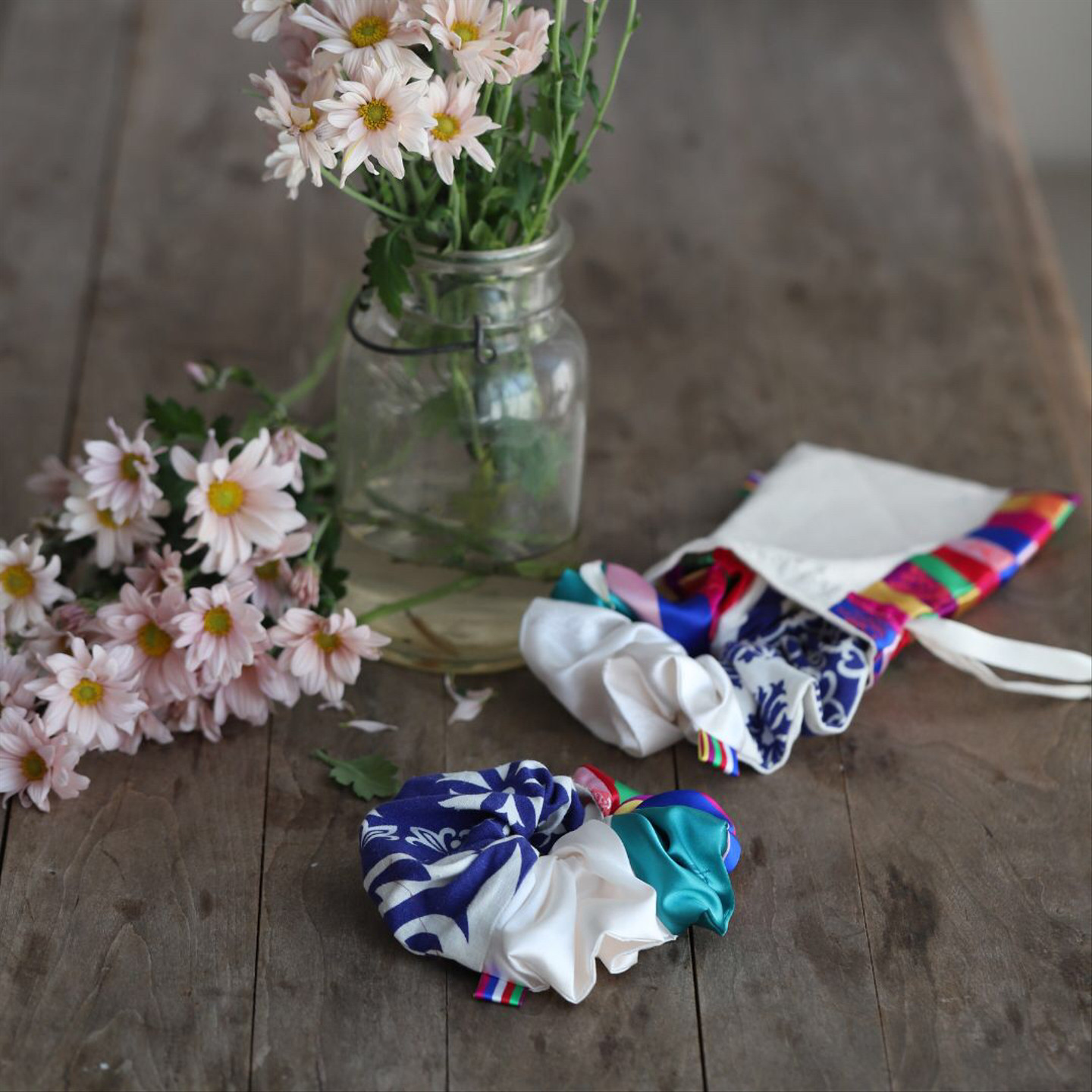 색동 주름 머리끈5.jpg